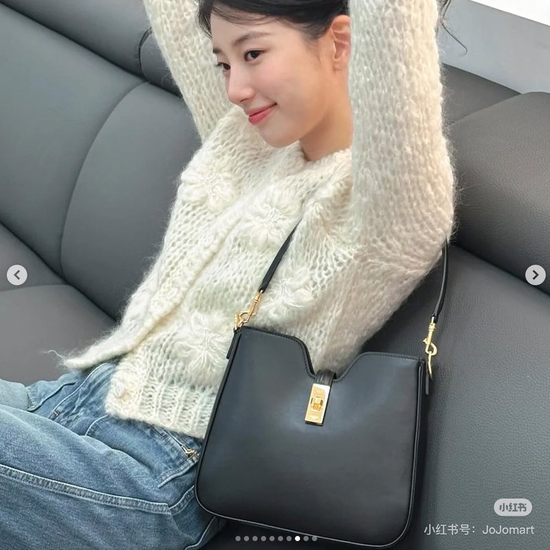 셀린 카밀 파리 우아하고 캐주얼한 숄더백 001-249629