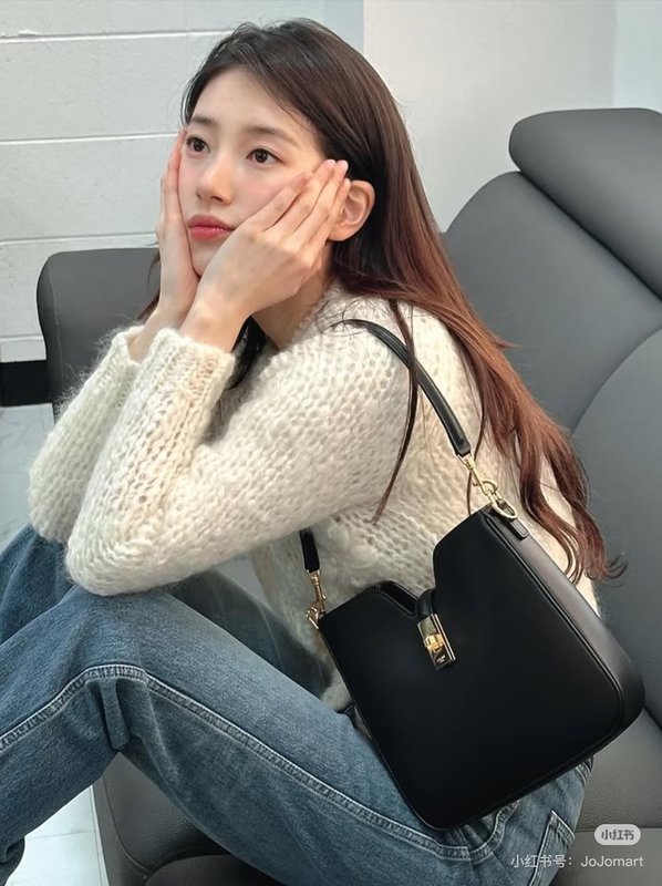 셀린 카밀 파리 우아하고 캐주얼한 숄더백 001-249629