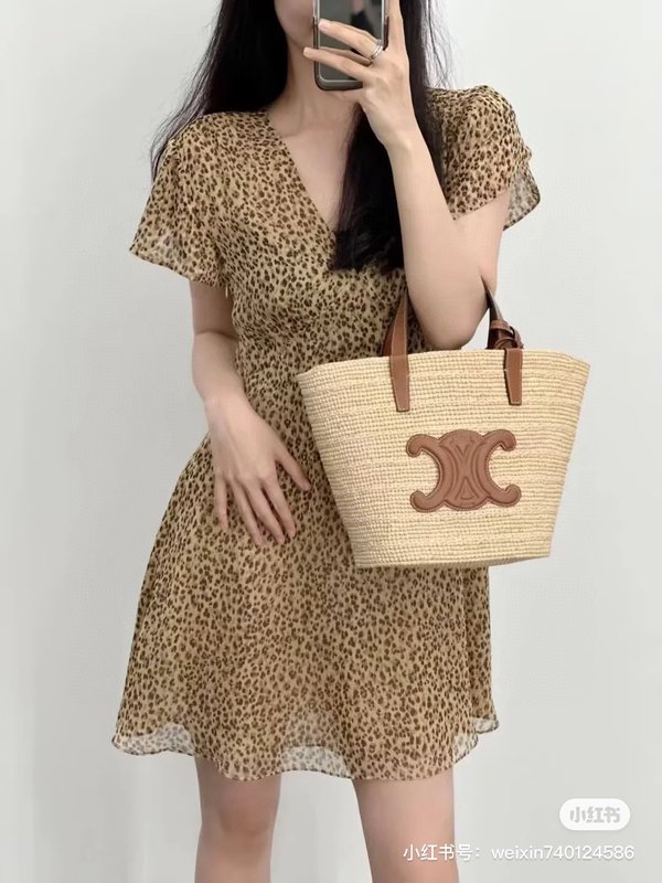 셀린 클래식 토트백 001-249684