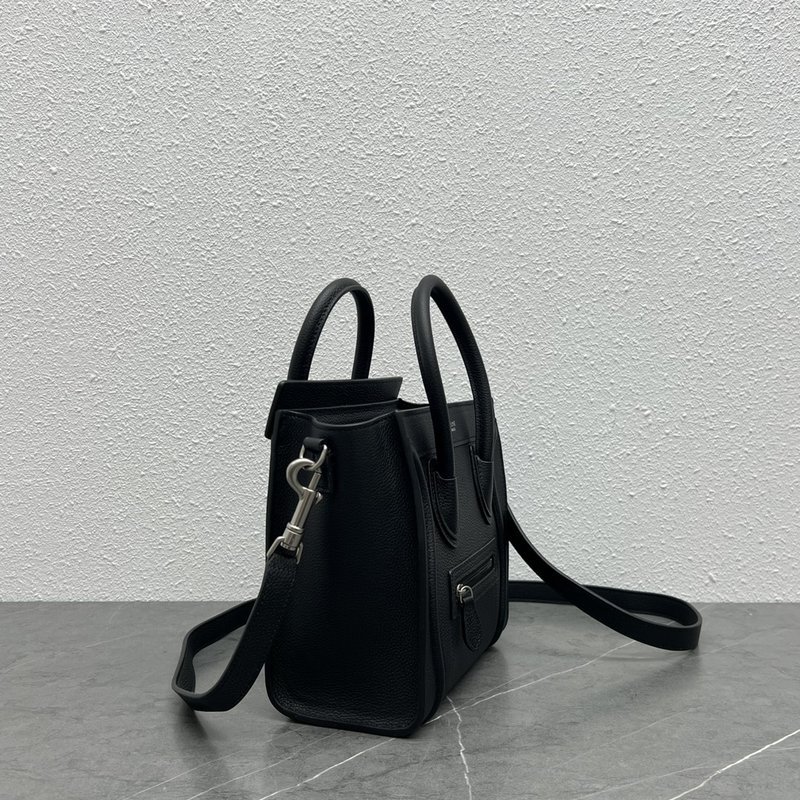 셀린 클래식 리치 그레인 블랙 더백 001-249701