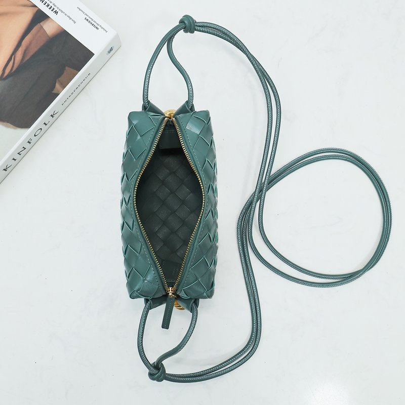 광택 가죽 엮음 사각백 스몰 001-249869