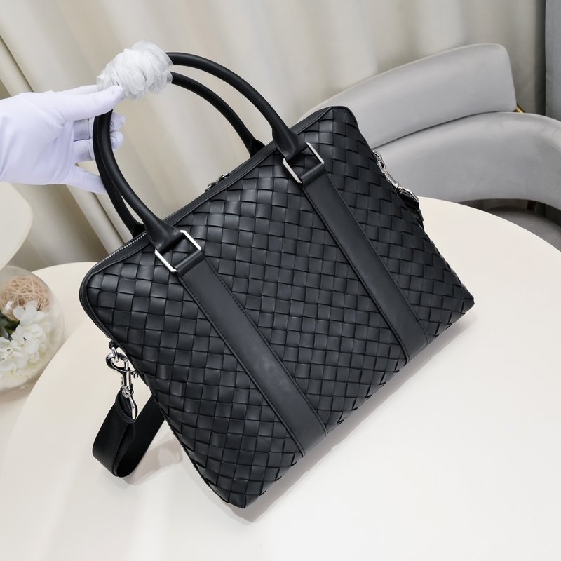 남성 인트레치아토 왁스 송아지 가죽 서류가방 001-250239