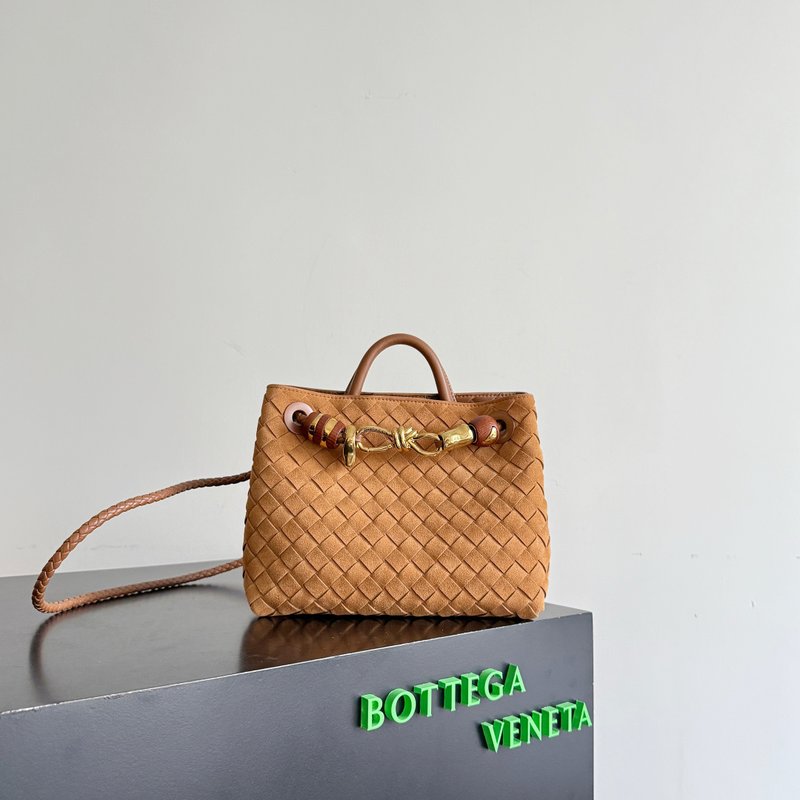 BV 안디아모 인트레치아토 소프트 백 001-250751