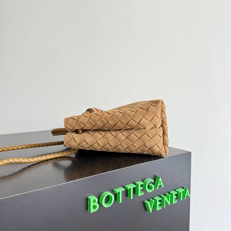 BV 안디아모 인터치아토 핸드백 001-250753
