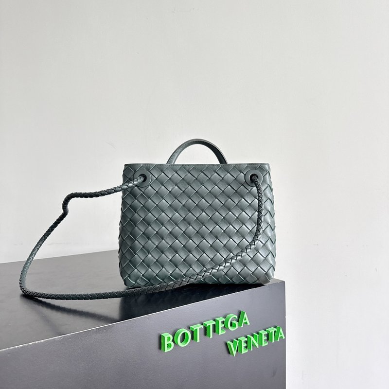 BV 안디아모 인트레치아토 소프트 백 001-250772