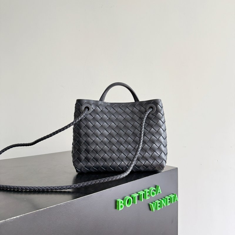 BV 안디아모 인트레치아토 소프트 백 001-250799