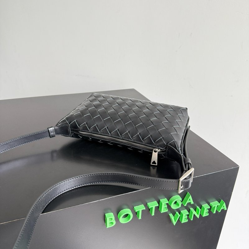 세미 매트 소재 스마트폰 크로스백 001-250970