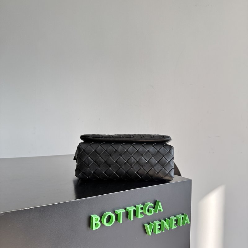 BV 인트레치아토 미니 백 핸들 숄더 001-251094