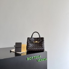 BV 미니 안디아모 인트레치아토 핸드백 001-251118