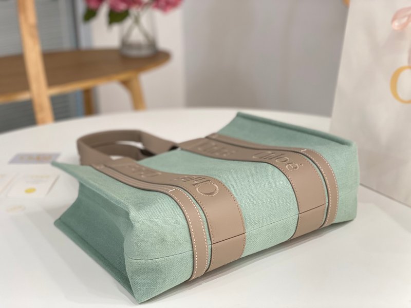 클로에 우디 캔버스 토트백 001-251146
