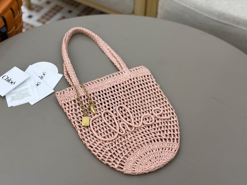 클로에 라피아 레더 토트백 001-251226