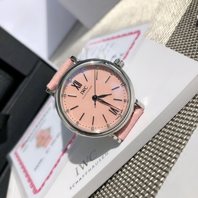 IWC 포르투기제 핑크 다이얼 여성용 시계 001-251261
