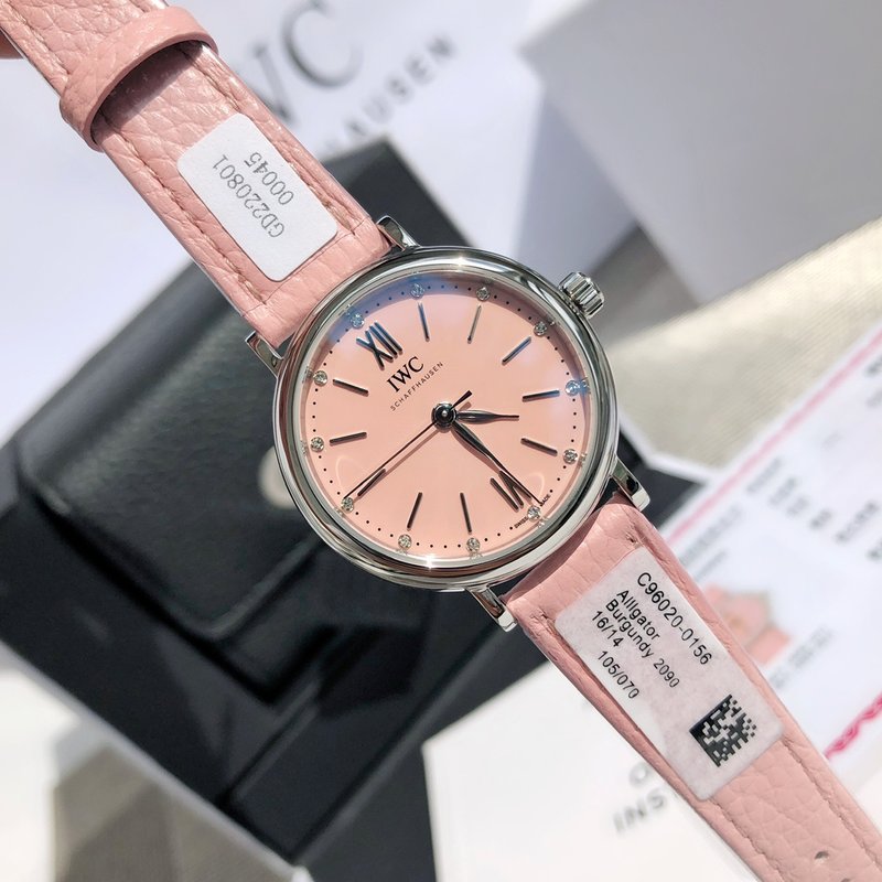 IWC 포르투기제 핑크 다이얼 여성용 시계 001-251261