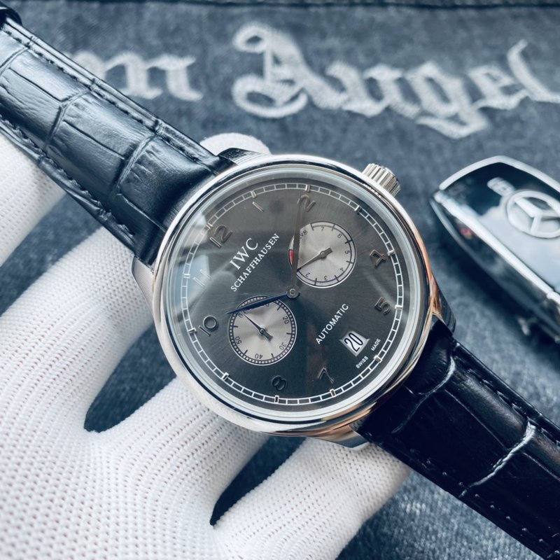 IWC 포르투기제즈 듀얼 아이 오토매틱 시계 001-251262
