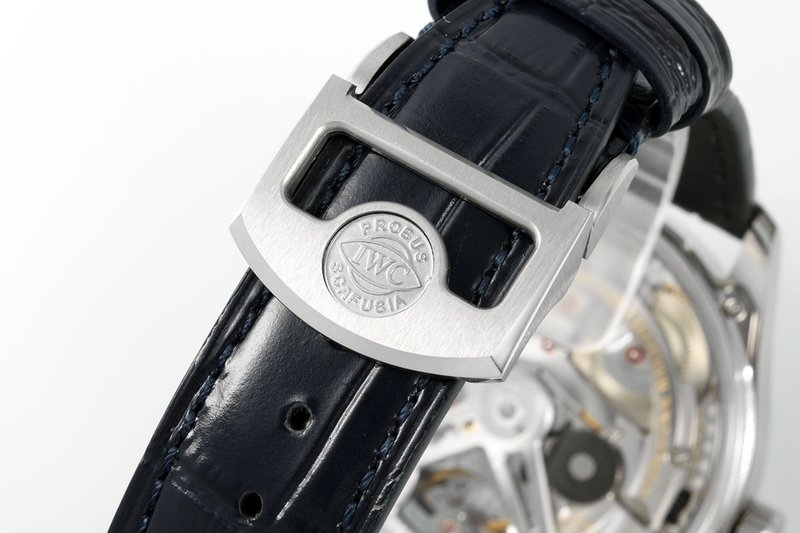 IWC 포르투기세 7 데이즈 오토매틱 남성 시계 001-251265
