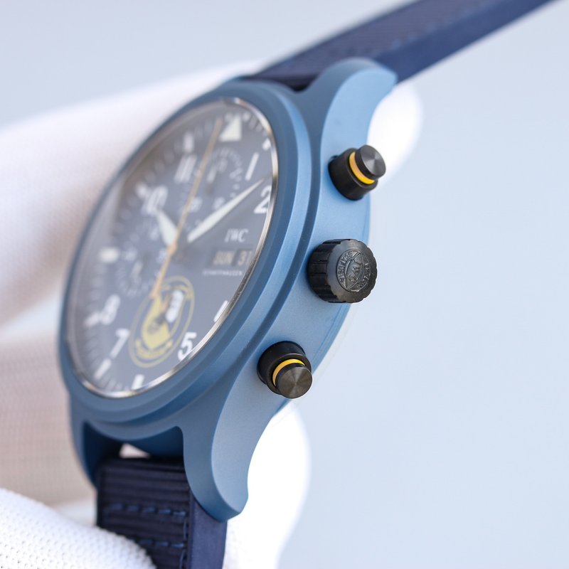 IWC 파일럿 세라믹 크로노그래프 시계 001-251287