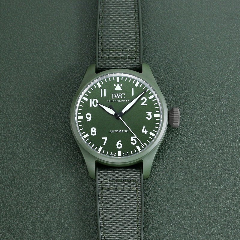 IWC 포레스트 그린 세라믹 오토매틱 남성용 시계 001-251288