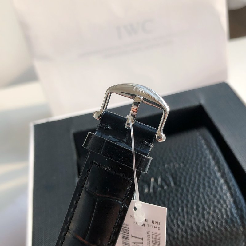 IWC 포르투기제 오토매틱 남성용 시계 001-251292