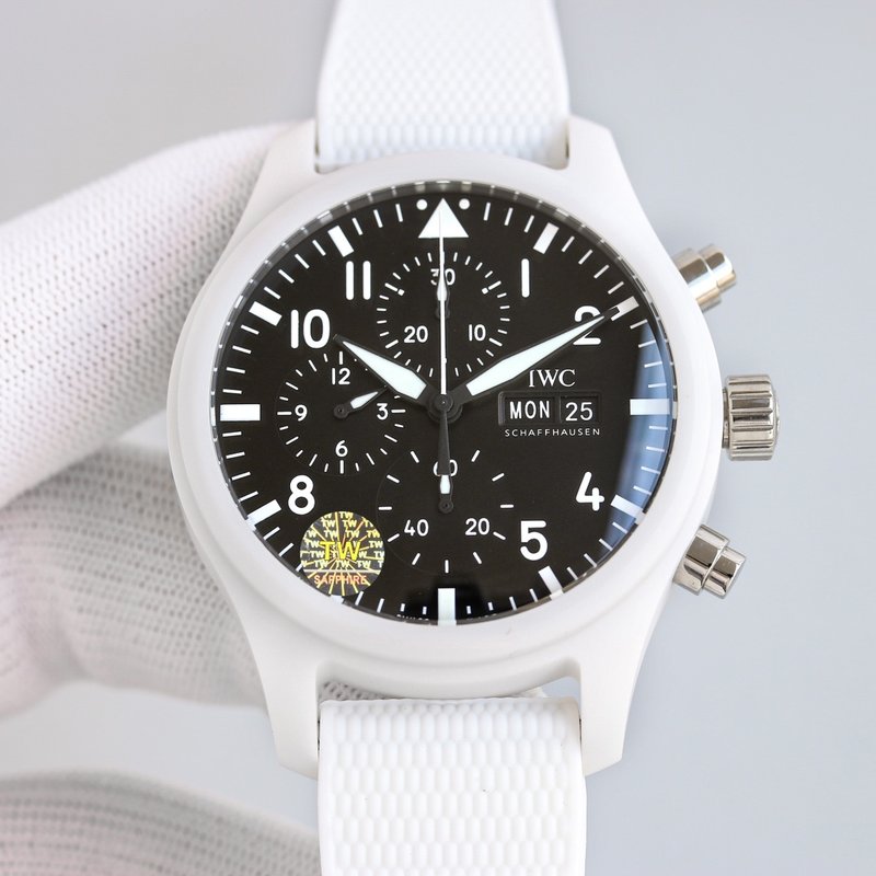 IWC 파일럿 세라믹 크로노그래프 시계 001-251294