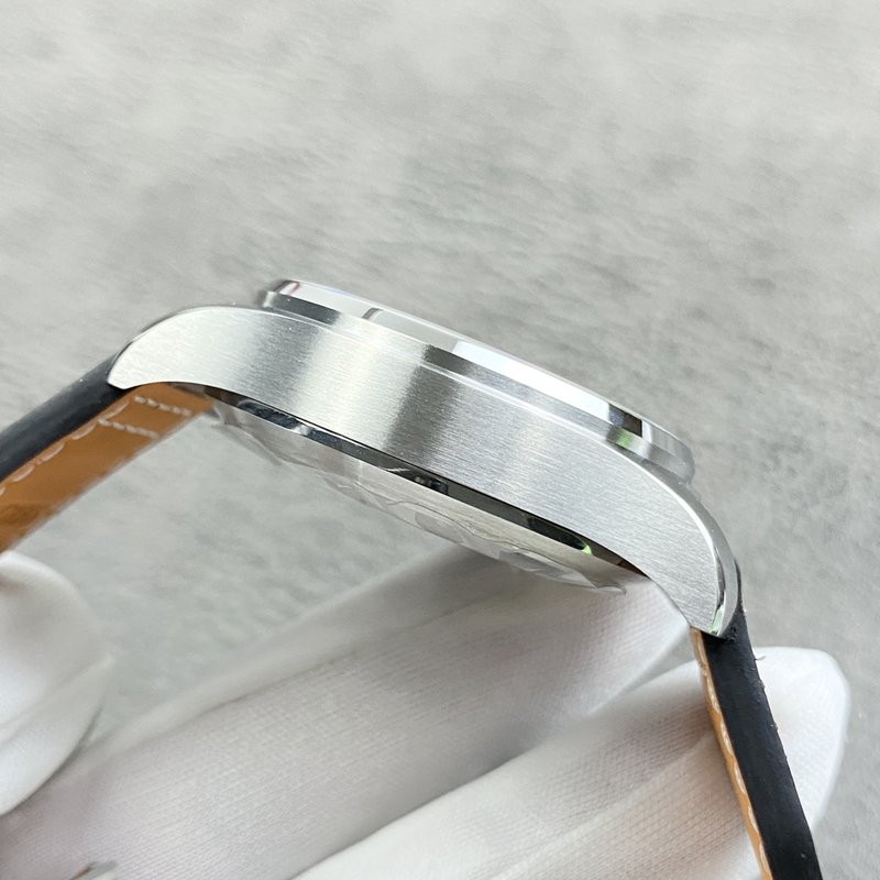 IWC 파일럿 시리즈 리틀 프린스 블루 다이얼 시계 001-251301