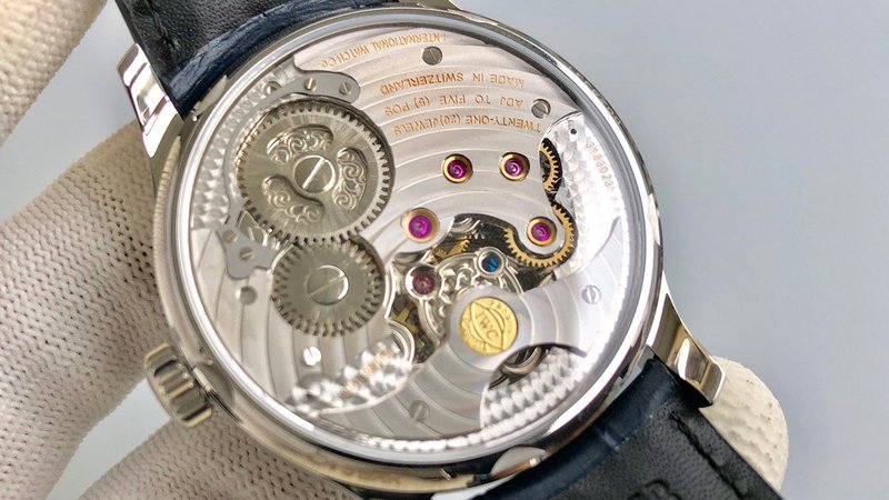 IWC 포르투기즈 투르비옹 일월성신 오토매틱 시계 001-251307