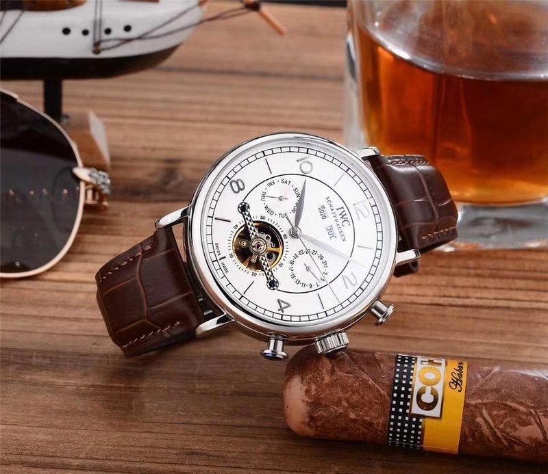 IWC 스타일 오매틱 스틸 가죽 남성 시계 001-251316