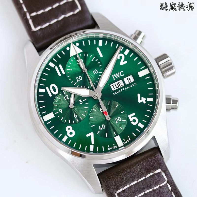 IWC 파일럿 시리즈 페트로맥스 그린 다이얼 시계 001-251326