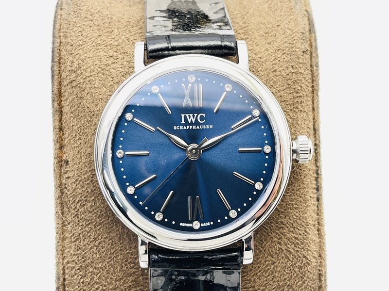 IWC 포르투기제 오토매틱 여성용 시계 001-251332