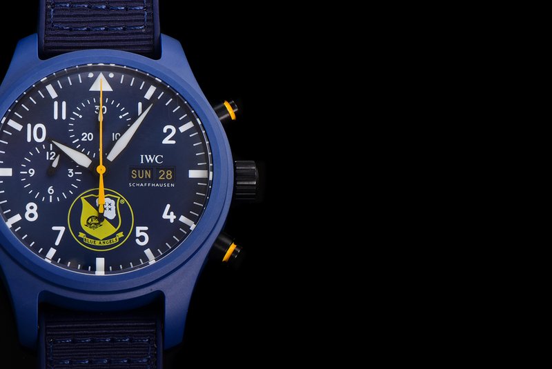 IWC 파일럿 세라믹 크로노그래프 시계 001-251360