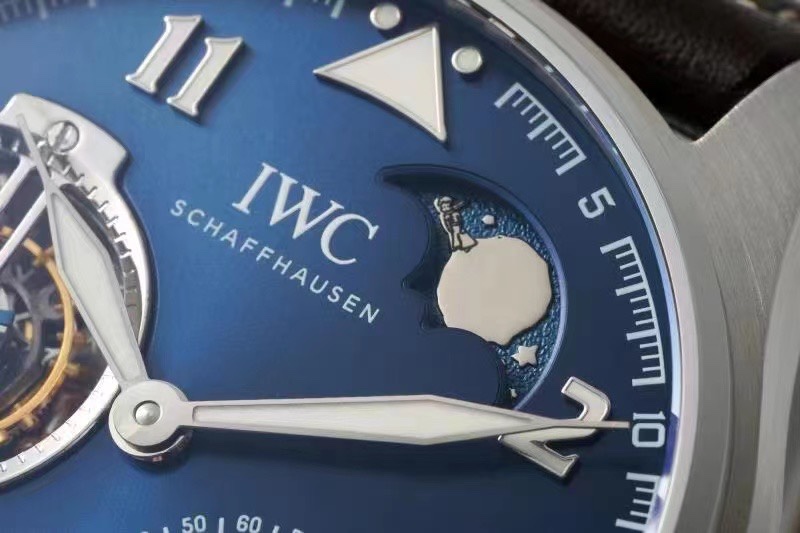 IWC 파일럿 워치 리틀 프린스 투르비옹 001-251368