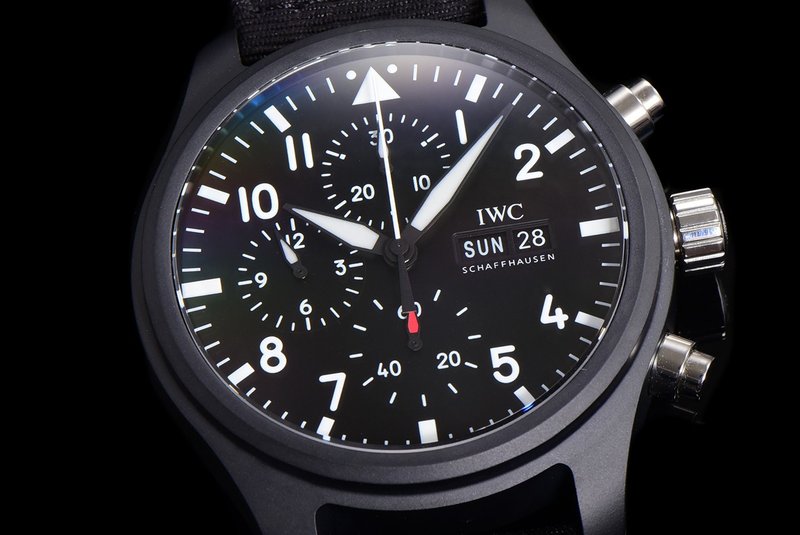IWC 파일럿 세라믹 크로노그래프 시계 001-251369