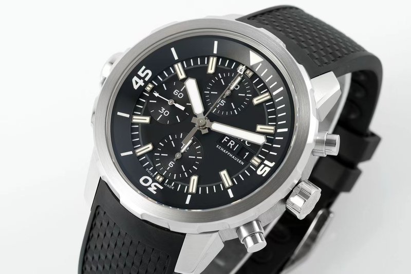 IWC 아쿠아타이머 쿠스토 스페셜 에디션 시계 001-251385