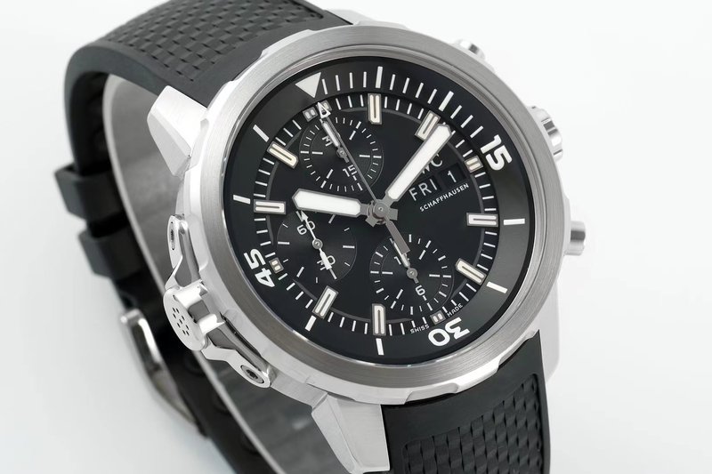 IWC 아쿠아타이머 쿠스토 스페셜 에디션 시계 001-251385