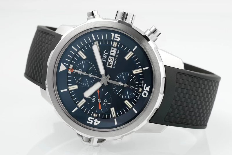 IWC 아쿠아타이머 쿠스토 스페셜 에디션 시계 001-251386