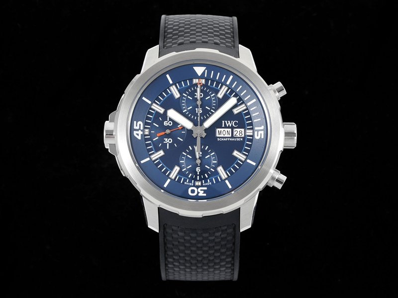 IWC 아쿠아타이머 크로노그래프 블루 다이얼 001-251391