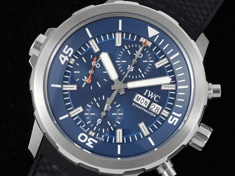 IWC 아쿠아타이머 크로노그래프 블루 다이얼 001-251391