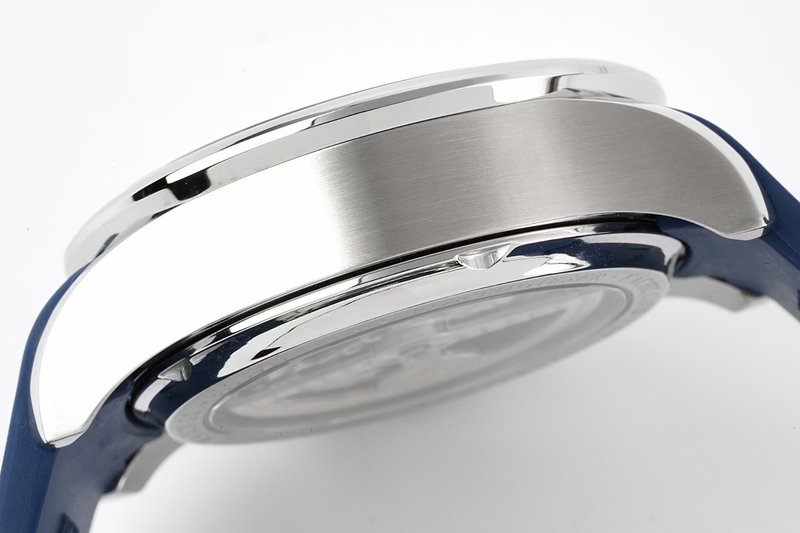 IWC 포르투기제 크로노그래프 남성 시계 001-251395