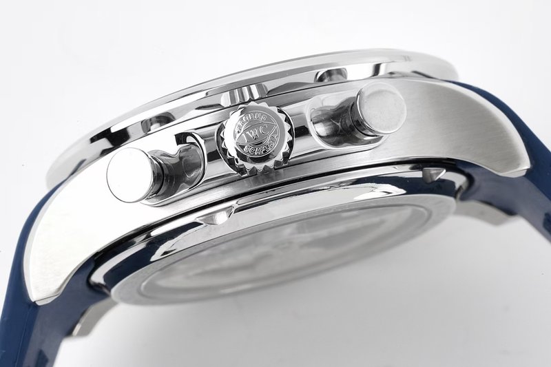 IWC 포르투기제 오토매틱 크로노그래프 남성 시계 001-251396