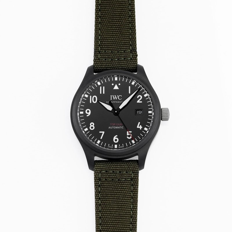 IWC 파일럿 시리즈 세라믹 시계 001-251399