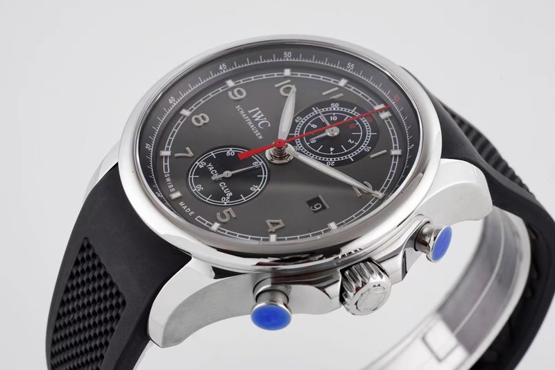 IWC 포르투기제 오토매틱 크로노그래프 남성 시계 001-251402