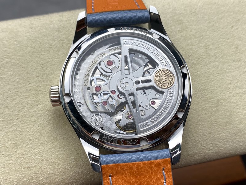 IWC 포르투기제 오토매틱 스몰 세컨즈 시계 001-251465