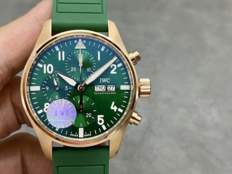 IWC 파일럿 레드골드 그린 다이얼 토매틱 시계 001-251468
