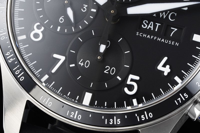 IWC 파일럿 고성능 크로노그래프 시계 001-251467