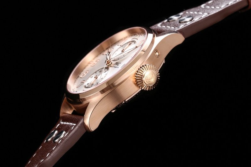 IWC 파일럿 시리즈 오토매틱 무브먼트 시계 001-251487
