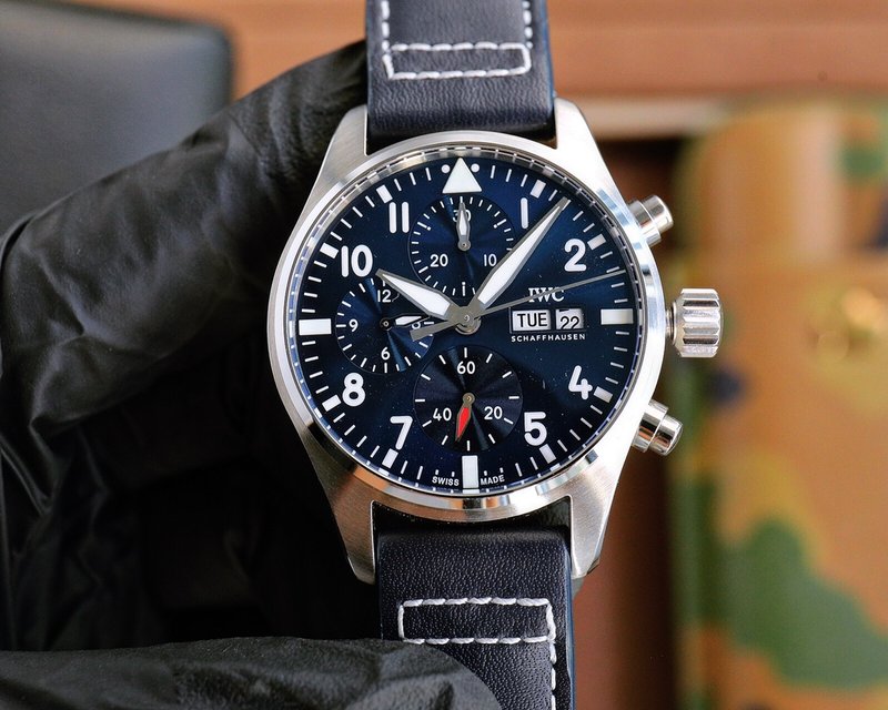 IWC 파일럿 시리즈 스테인리스 스틸 오토매틱 시계 001-251495