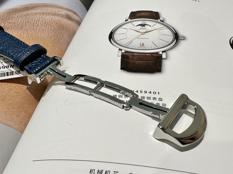 IWC 포르투기저 데이앤나이트 오토매틱 시계 001-251516