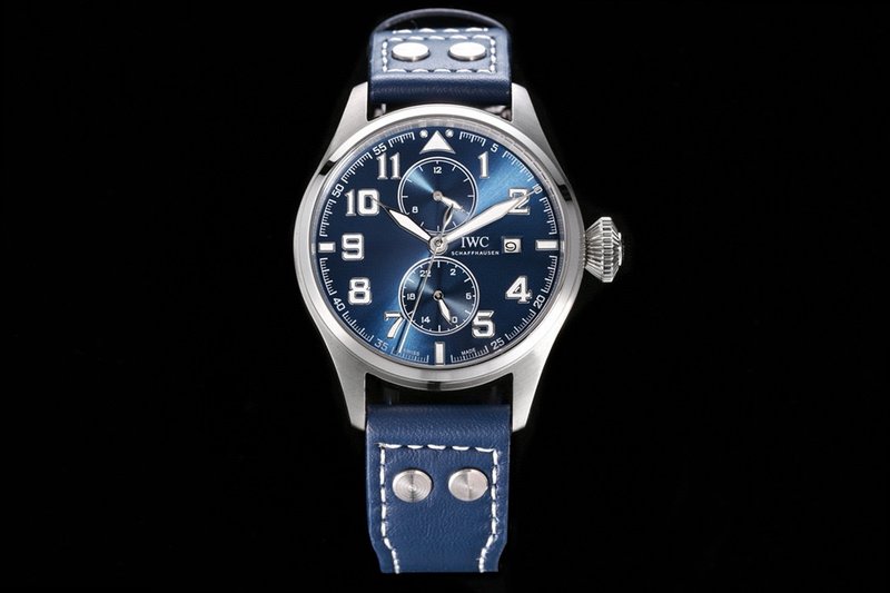 IWC 파일럿 시리즈 오픈백 문페이즈 시계 001-251526
