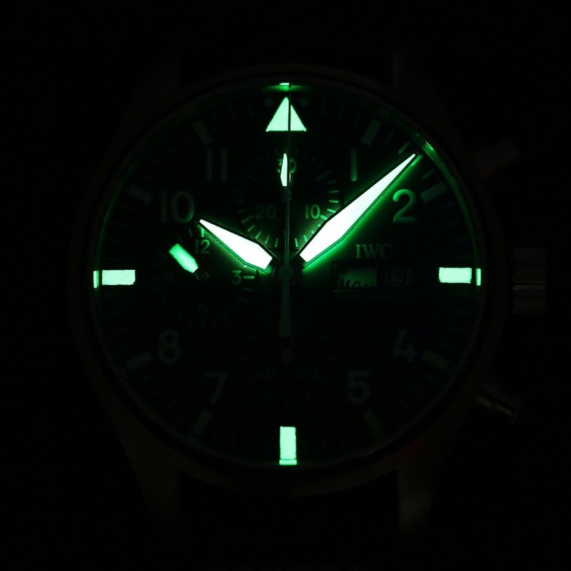 IWC 파일럿 시리즈 그린 다이얼 토매틱 시계 001-251546