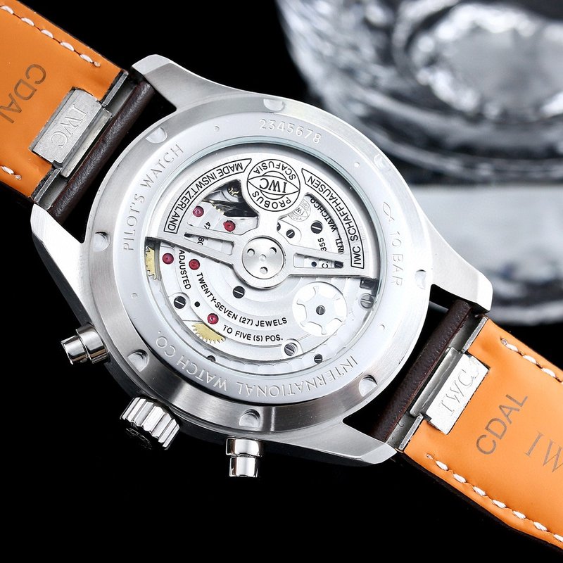 IWC 파일럿 시리즈 그린 다이얼 토매틱 시계 001-251546