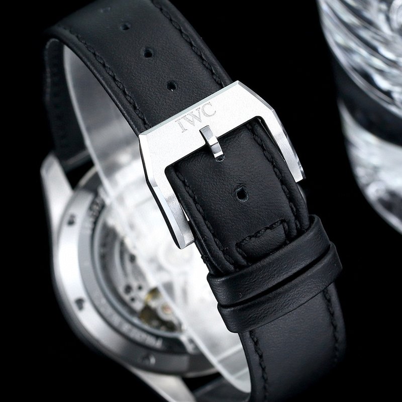 IWC 파일럿 시리즈 남성 오토매틱 시계 001-251547